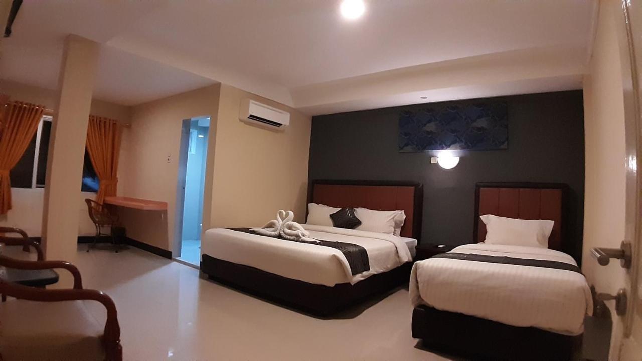 New Gentala Hotel Medan Exteriér fotografie