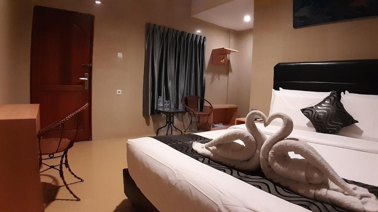 New Gentala Hotel Medan Exteriér fotografie